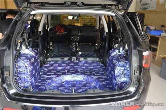 jeep指南者除异味成都,jeep指南者隔音门条