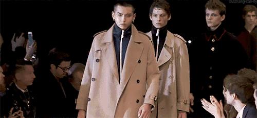 最新性价比高的风衣推荐,哪些经典大衣值得入手