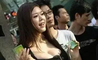 纵欲过度:安全套试用员的辛酸生活……