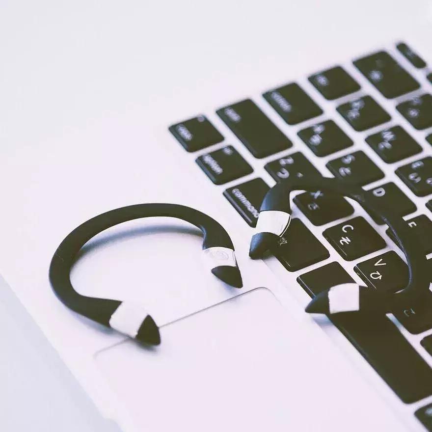 讲真，樱花妹对小V脸的执着我是真的服！