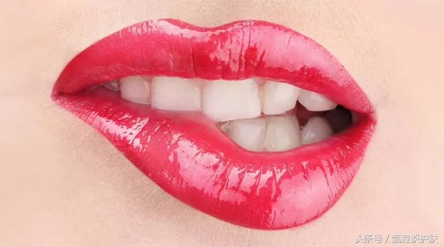 唇部干裂起皮适合用的唇膏,唇干裂起皮用什么唇膏好