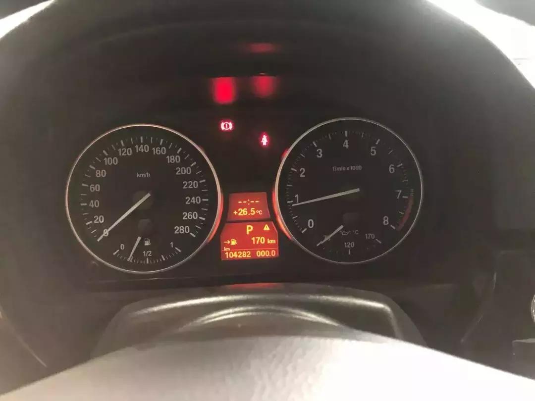 09款宝马330敞篷容易坏嘛,哪一代的宝马330值得购买