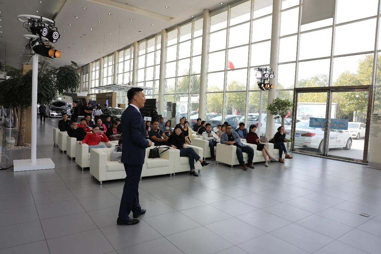 2018西区新BMW5系Li尊享体验日郑州郑德宝站圆满结束