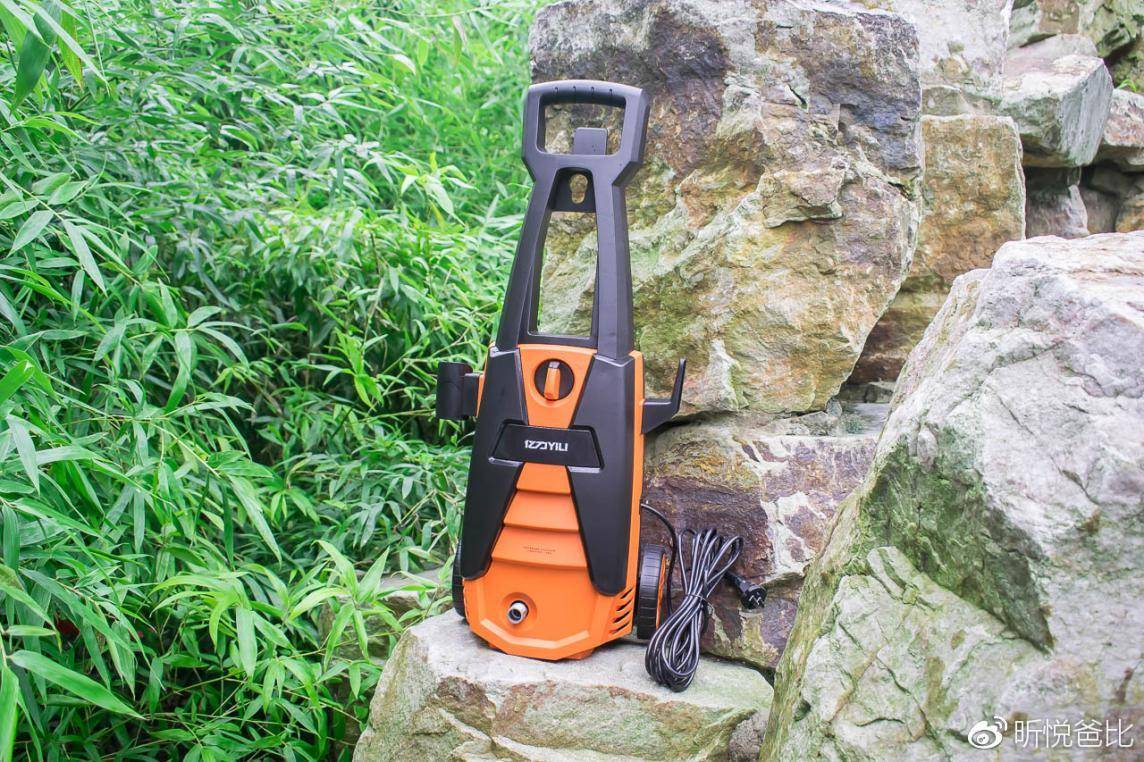 洗车机商用2000块钱左右,洗车小型机器多少钱一台