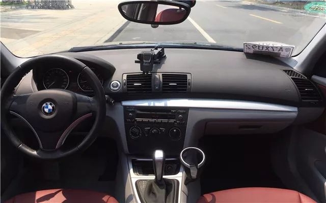 买一台十年的二手车值得吗,十年宝马x5二手