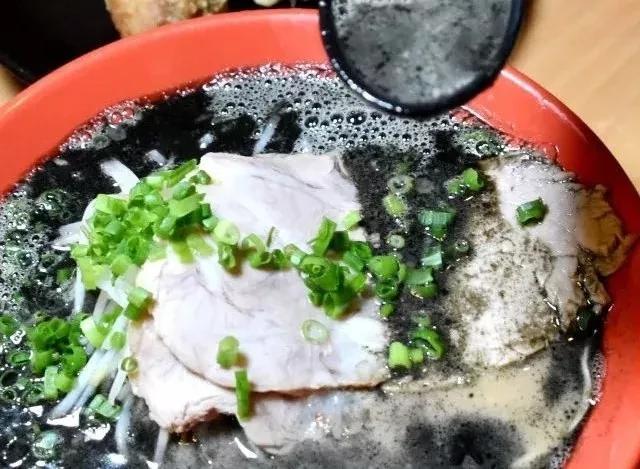 在日本排队吃拉面,天津排名前三的拉面