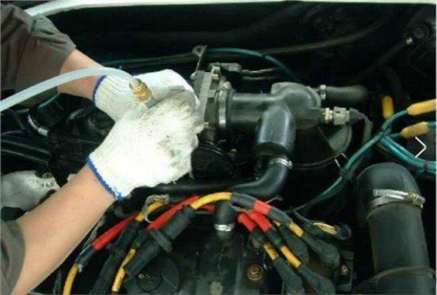 自动挡电瓶没电打不着火怎么办,自动挡车电瓶没电了应该怎样推