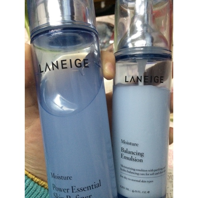 兰芝水乳老版和新版的差别,兰芝waterbankmoisturecream