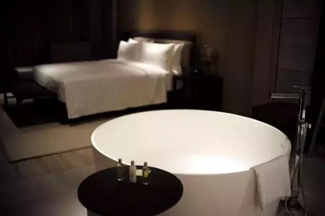 五缘湾逸林希尔顿泳池,无锡希尔顿逸林泳池