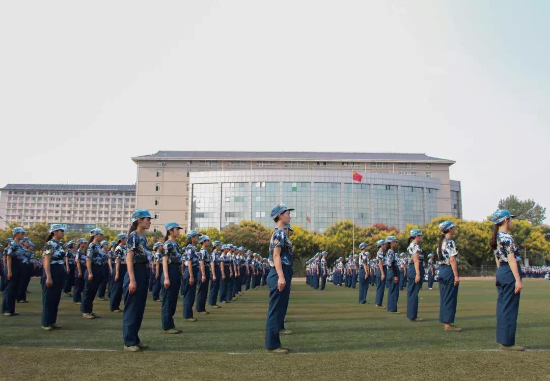 武工商学子服装“志”，记录你一路的成长