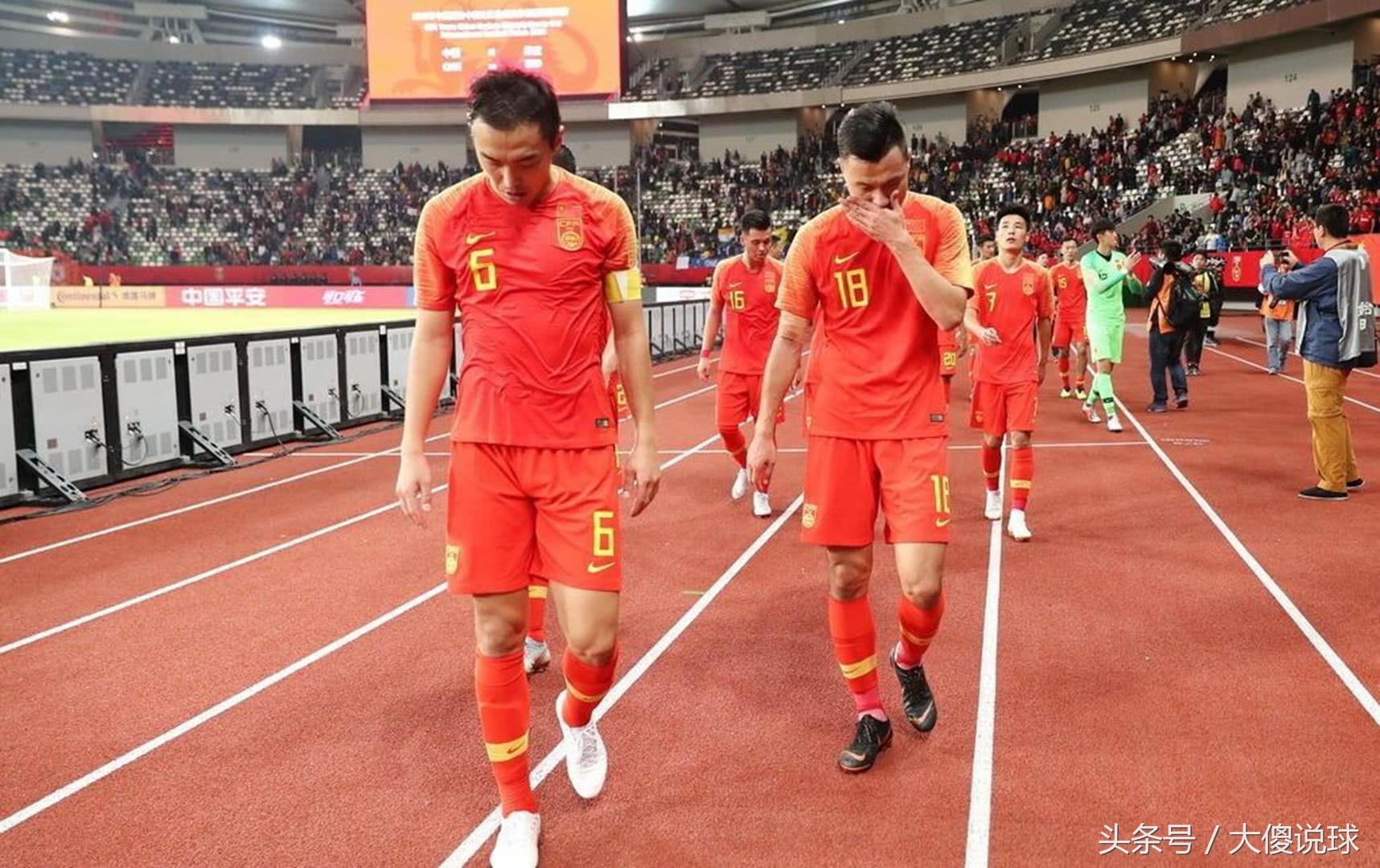 国足0:3不敌韩国球迷冲突后续,国足五比一击败印度