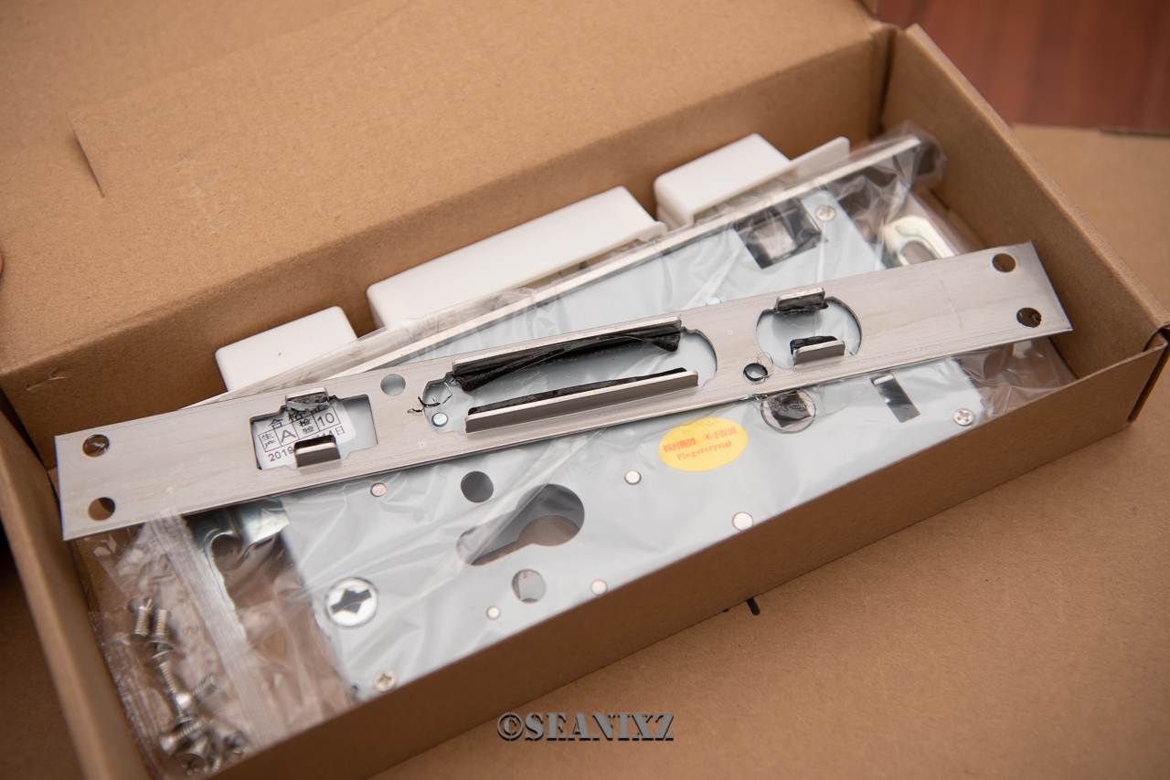 小益指纹锁评测,小益指纹锁e206t电池怎么换