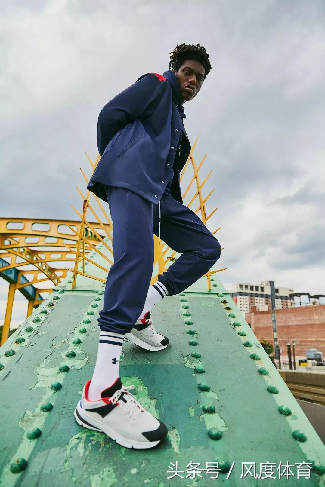 2019秋冬款运动休闲 (今年最流行的秋冬季运动套装)