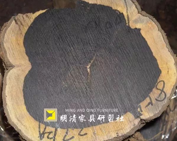 大叶紫檀和黄花梨,海岩谈红木收藏