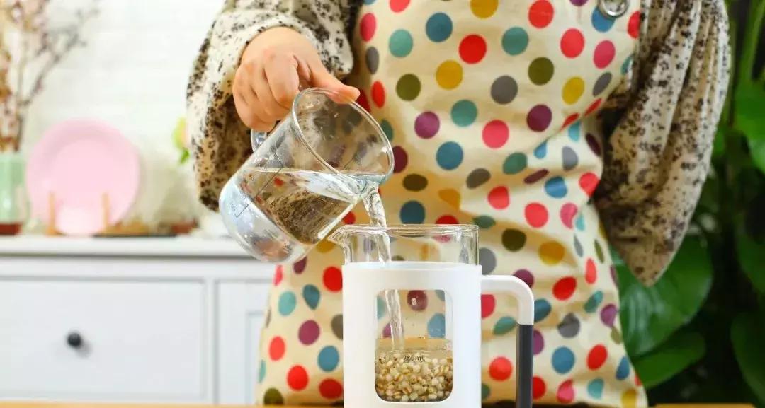 南瓜山药薏米糊辅食,南瓜薏米粥辅食