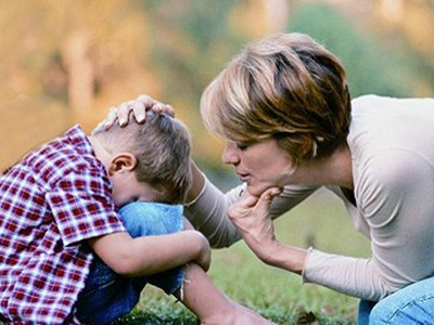 小孩说谎打了她该怎么给家长解释,说谎的小孩子都没有好下场