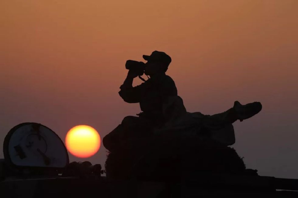 迷彩鞋制作全过程,迷彩作训鞋制作过程