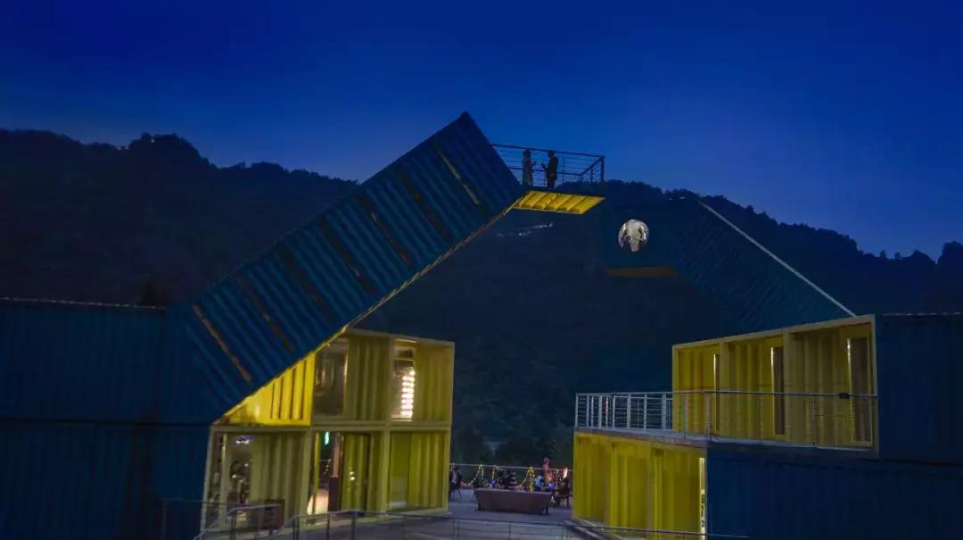 这片媲美京都的红叶之森只藏15栋梦幻树屋，杭州1.5h直达！