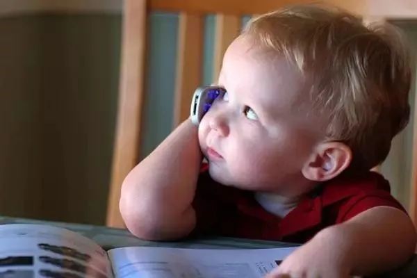 惠耳助听器有嗡嗡的声音,惠耳助听器能帮助消失耳鸣吗