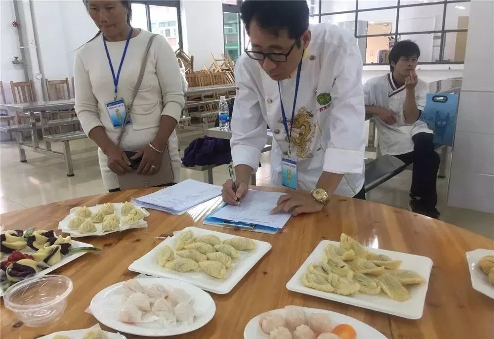 钟山县农民工技能大赛,贺州农民工技术大赛