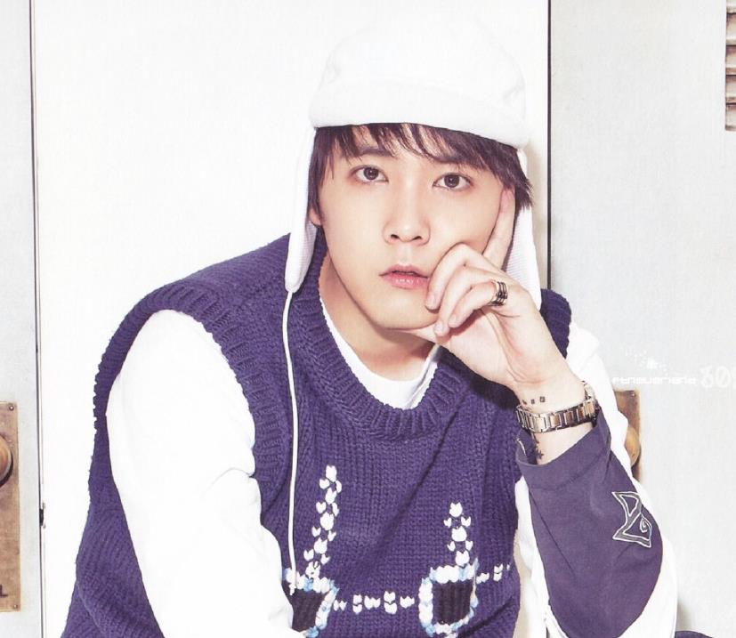 不务正业又热爱副业,郑俊英不务正业