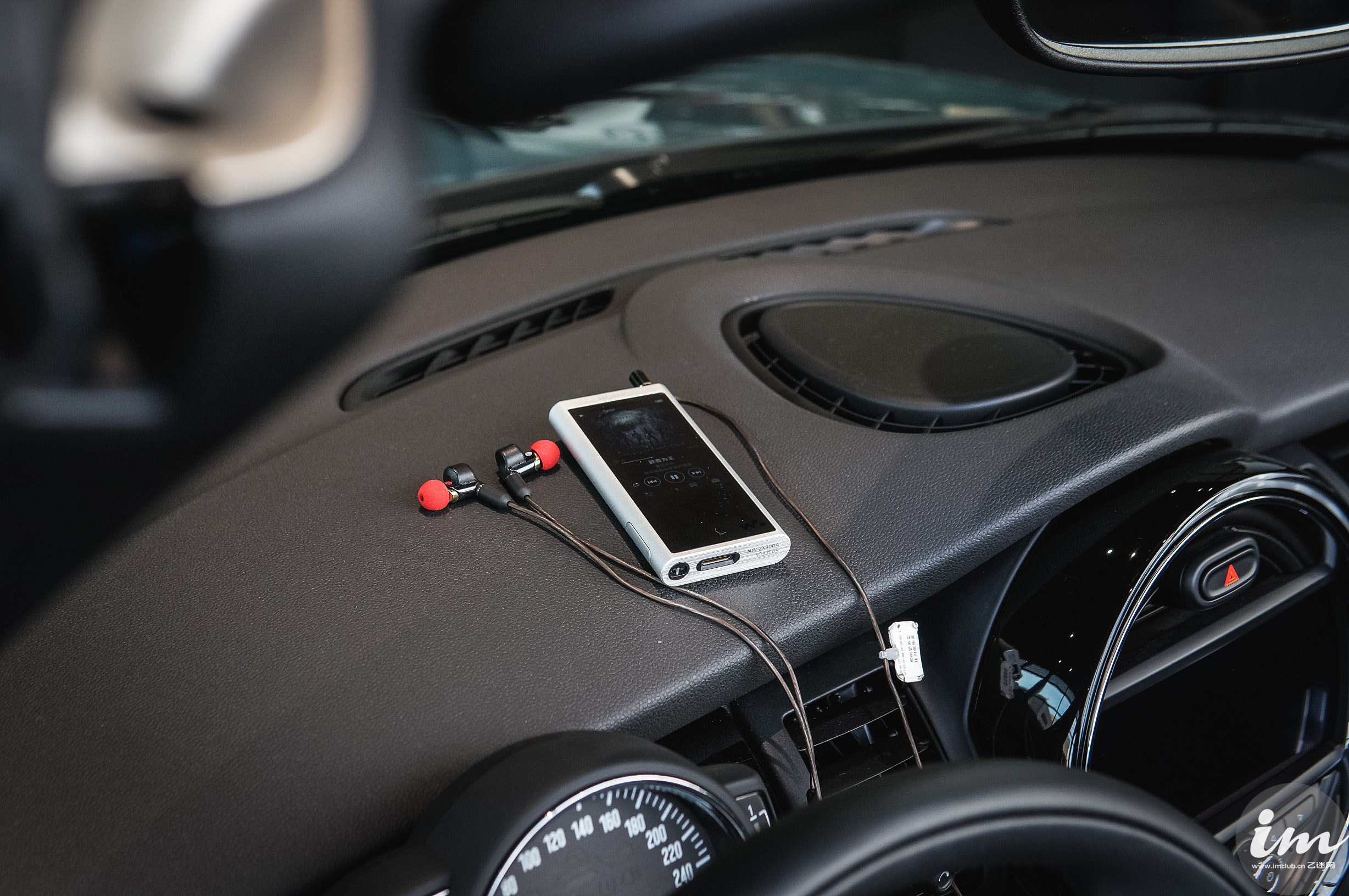 UE900不敌千元入门HIFI，原来是n3ap和“它”在作祟