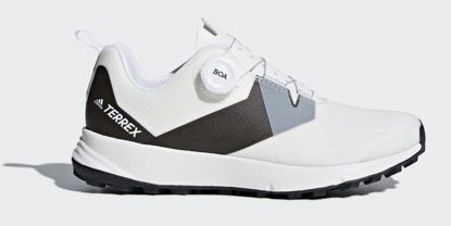 adidas新一代旗舰跑鞋ultraboost,阿迪达斯顶尖跑鞋2010