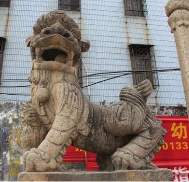 坐咩给“五华阿哥五华阿哥硬打硬”?