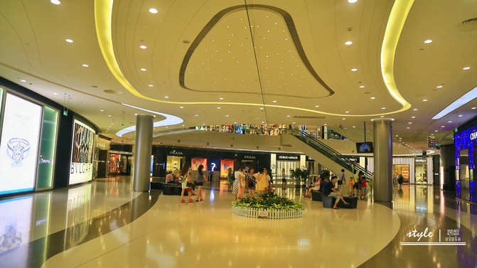 全球最大单体免税店没有lv牌子,全球规模最大的单体免税店