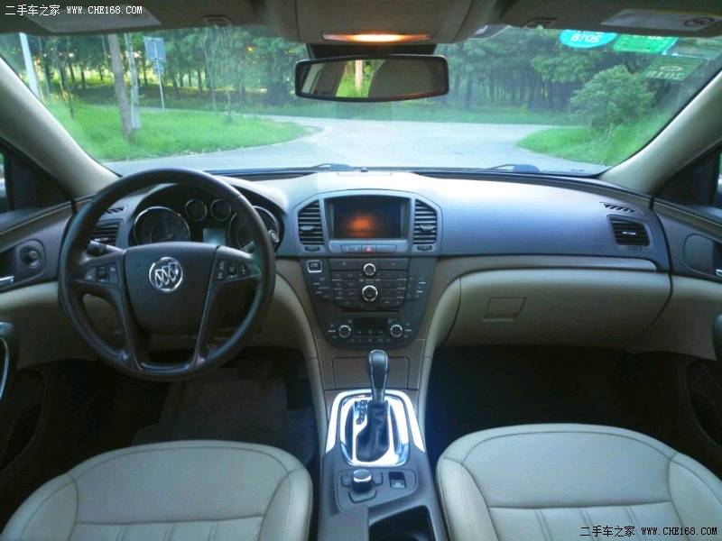 十年以上的美系车值得买吗,15年君威2.0二手车多少钱值得入手