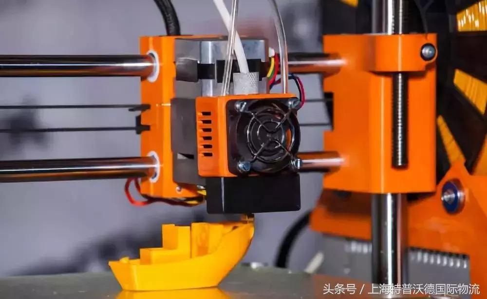 中远海运集装箱船23000标箱,中远首艘24000集装箱船