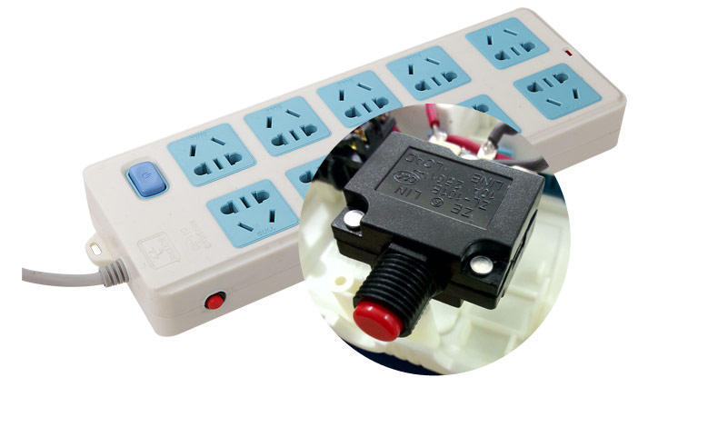 子弹头插排的小红色按钮,公牛插排红色按钮什么意思