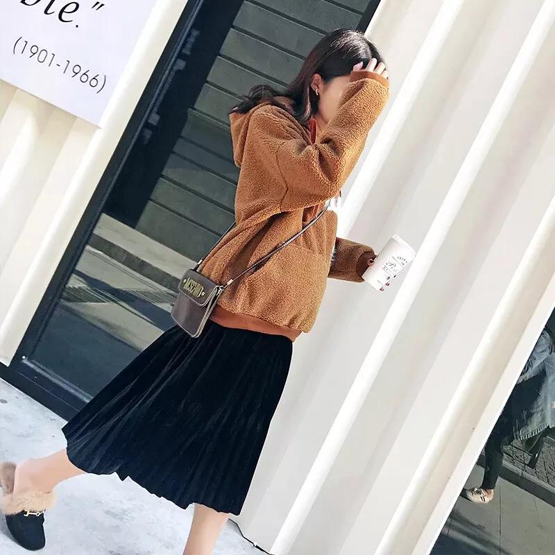 孕早期怎么看是穿裙子还是裤子,孕妇怎么穿才看不出怀孕