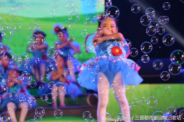 五载峥嵘·豪情万丈!「印象五洲」恒生地产5周年庆典盛况空前!