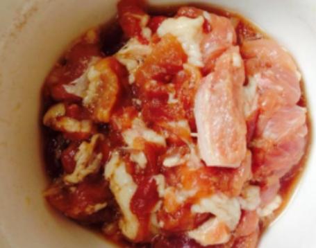 锅包肉的挂糊方法视频,做锅包肉如何挂糊能厚点