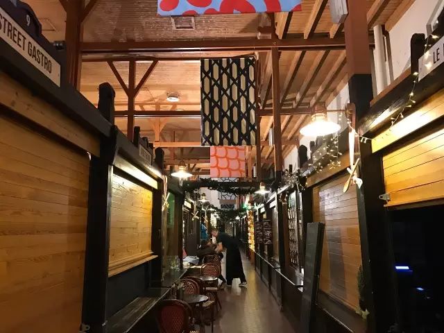 如何在芬兰摆摊赚欧元-自由公路芬兰站之赫尔辛基跨年