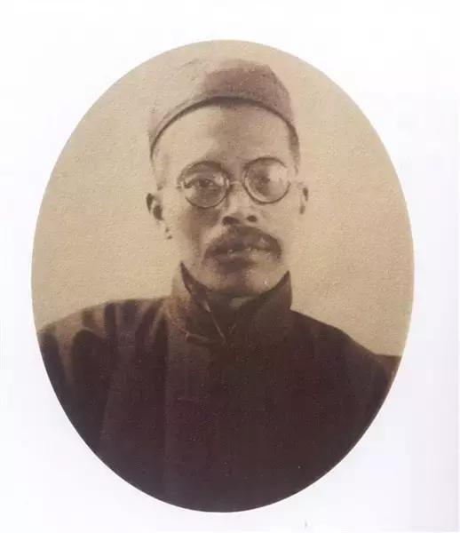 民国文人照片,民国时期文人照片