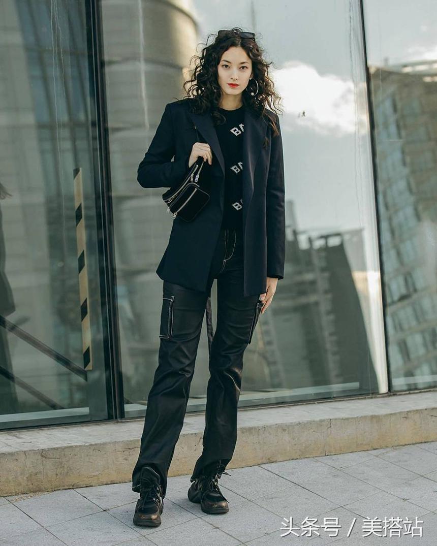 韩国街拍穿搭走秀 (2019首尔时装周街拍模特)