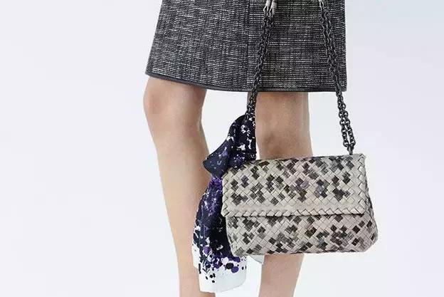 为什么真正的有钱人喜欢bmw,为什么有些人喜欢跟有钱人打交道