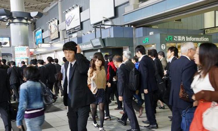 在日本的一天是怎样度过,最真实的日本日常生活图景