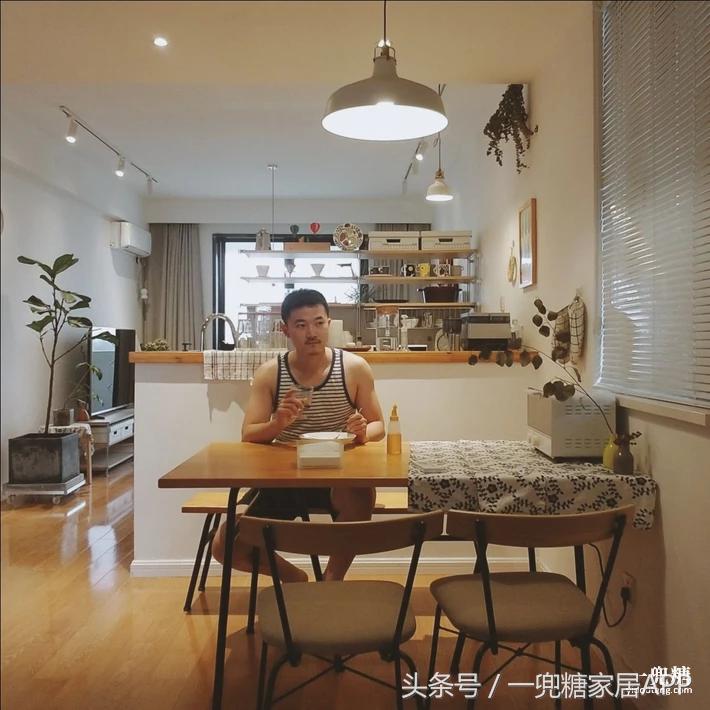 沉默寡言的独居男,装完一套房,让围观群众纷纷对MUJI路转粉