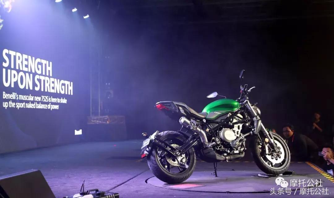 2019贝纳利大排量太子车,贝纳利1200cc三缸巡航车