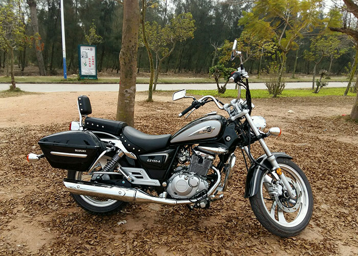 出自豪爵铃木，售11800元，舒适稳定，国产太子中的“神车”