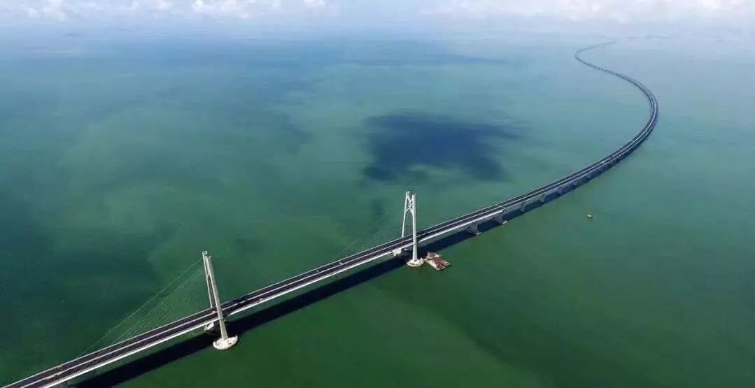 穿过港珠澳大桥需要什么证件,穿行港珠澳大桥