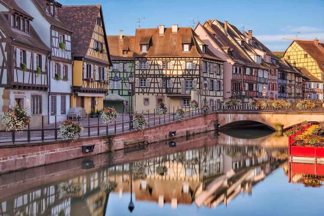 全世界最美的10个小镇,世界上最美的十个小镇