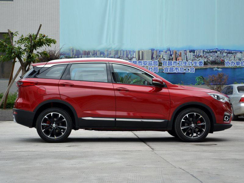 一汽森雅r920171.6手动,一汽森雅r9试驾最新视频