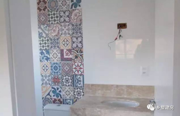 轻钢别墅是怎么建起来的,农村小伙花300万建1000平别墅