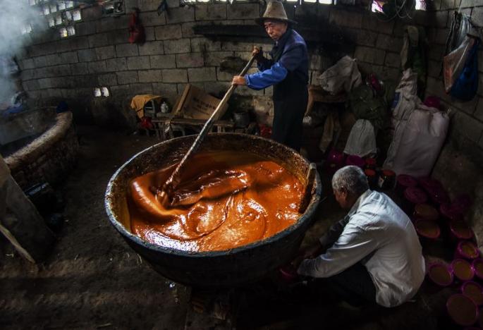 黑糖为什么叫做冲绳黑糖,黑糖就是红糖嘛