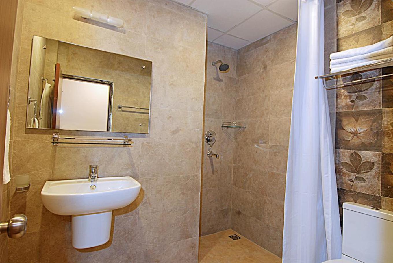 2万元自驾游攻略,去尼泊尔自由行攻略