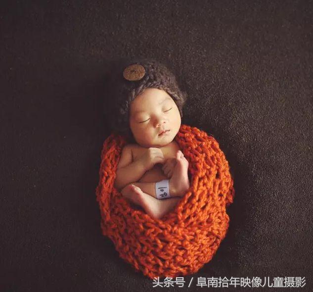 新生儿满月照摄影作品,新生儿满月照模板